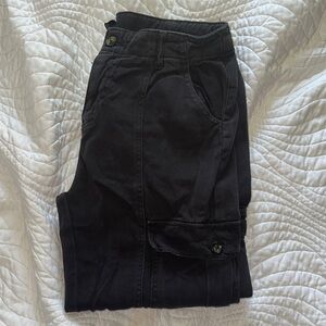Forever 21 Black Cargo Pants size L